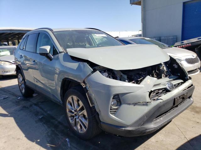 2T3C1RFVXKW023835 Toyota Rav4 Xle Premium
