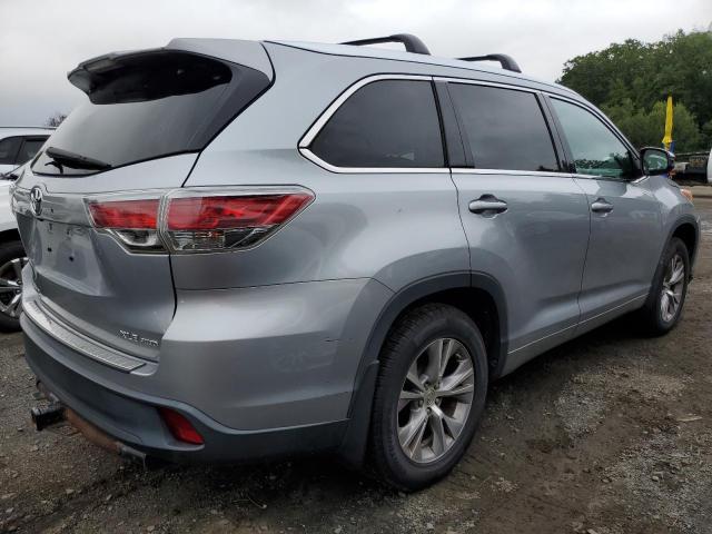 VIN 5TDJKRFH1ES041368 2014 Toyota Highlander, Xle no.3