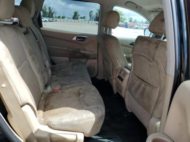 2017 NISSAN 200SX BASE 5N1DR2MN5HC633981