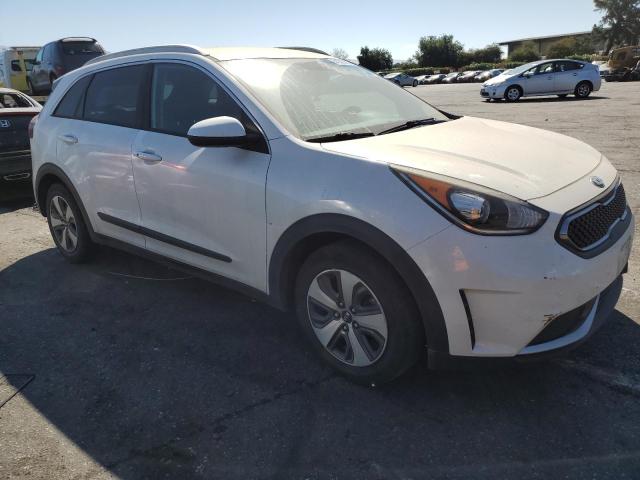 KNDCB3LC2J5128632 KIA NIRO FE