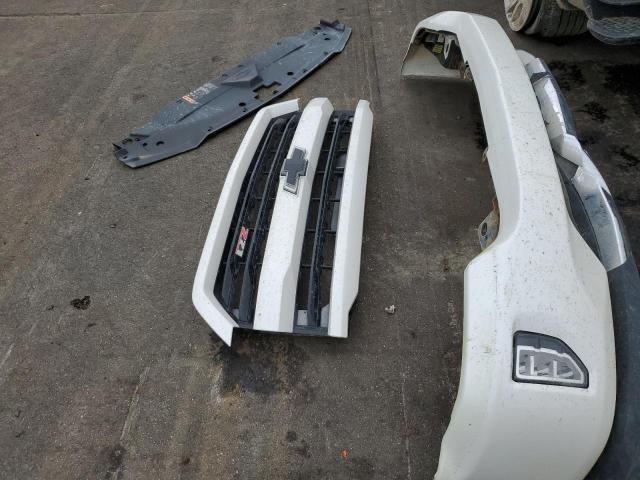 2017 CHEVROLET SILV1500 4 3GCUKREC1HG184066