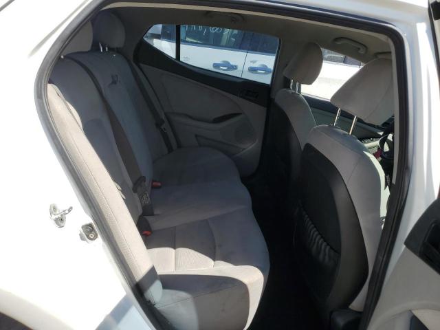 KNAGM4A75F5555301 KIA Optima Lx