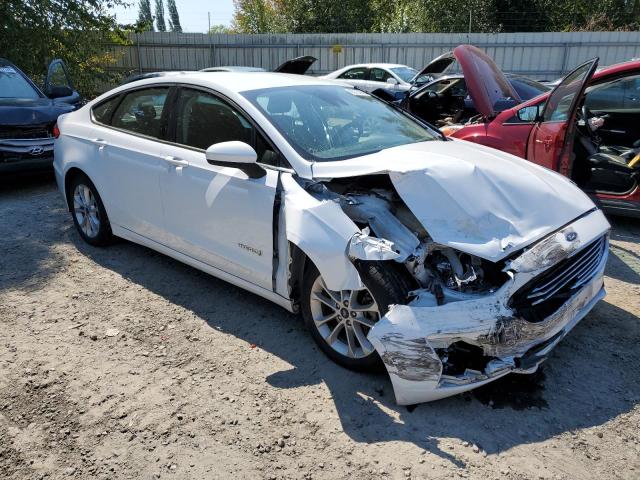 3FA6P0LU8KR257405 Ford FUSION SE