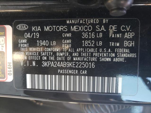 3KPA24AB9KE225016 Kia Rio S 12