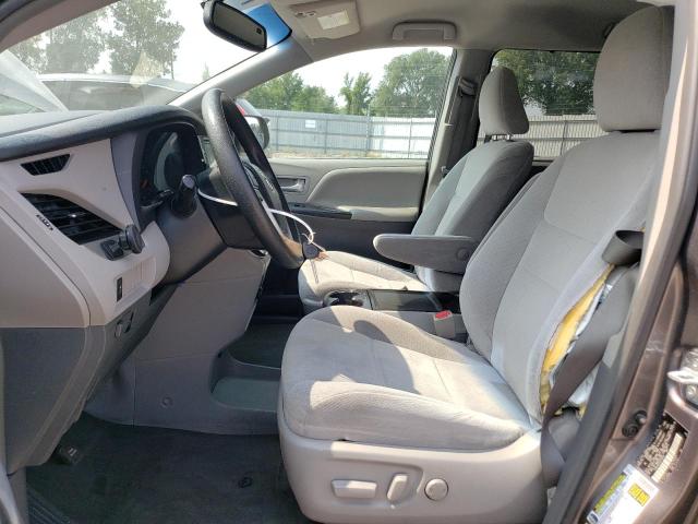 5TDKK3DC4GS748539 Toyota SIENNA LE