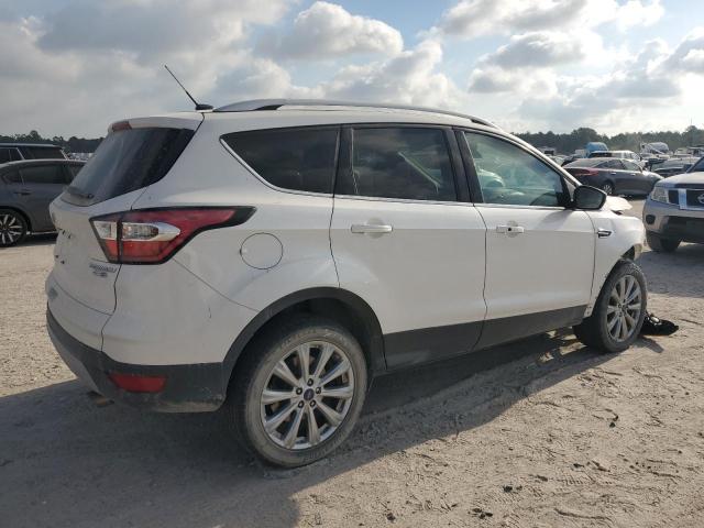 1FMCU9JD8HUC58015 Ford Escape Titanium