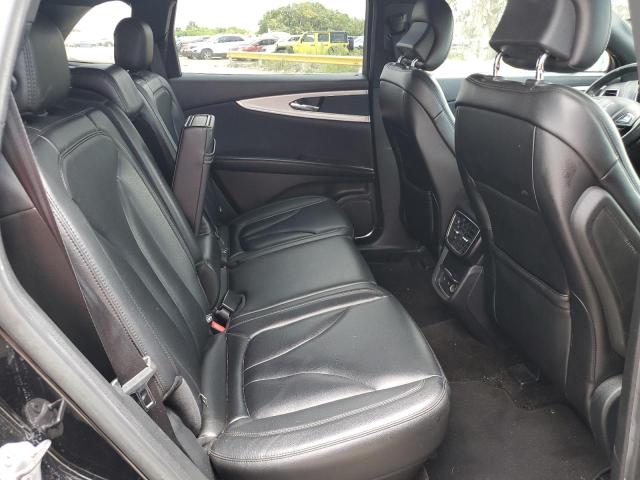 2017 LINCOLN PREMIERE - 2LMPJ6JR4HBL40712