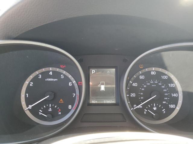 KM8SMDHF1HU165701 Hyundai Santa Fe Se