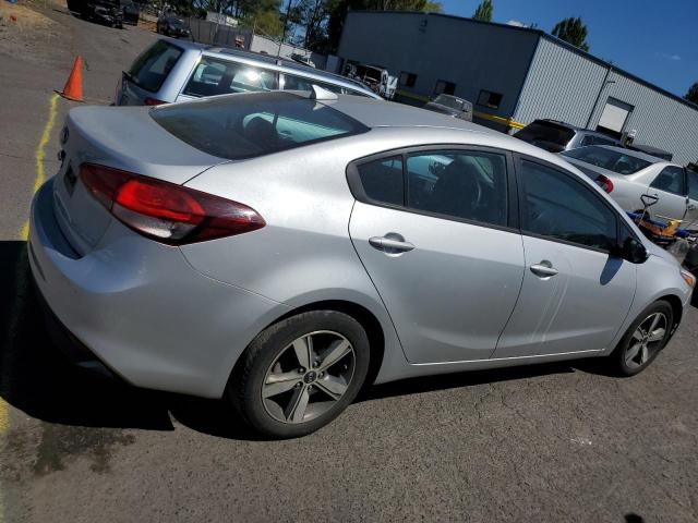 3KPFL4A76JE250050 | 2018 KIA FORTE LX