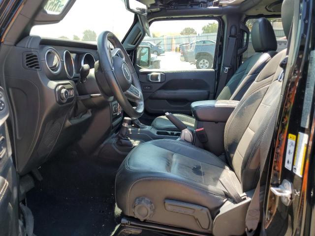 1C4HJXEN2JW204021 Jeep Wrangler Unlimited Sahara