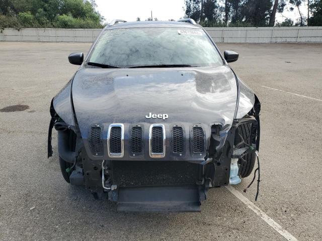 1C4PJLCS0FW782378 Jeep Cherokee Latitude