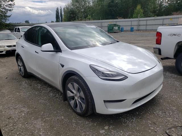 5YJYGAEE0MF246434 Tesla Model Y  4