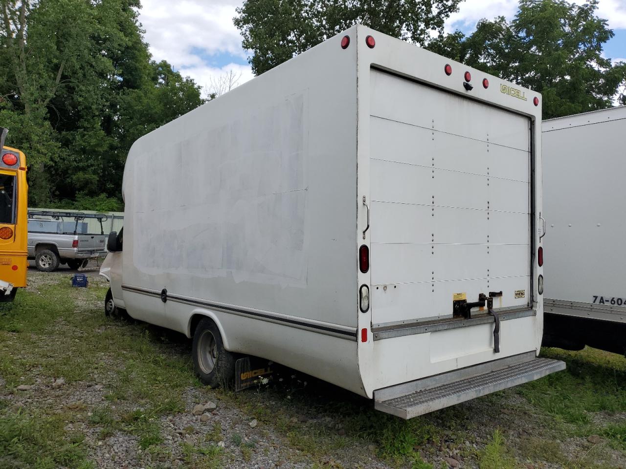 VIN: 1GB3GTCG8H1248252 2017 CHEVROLET EXPRESS