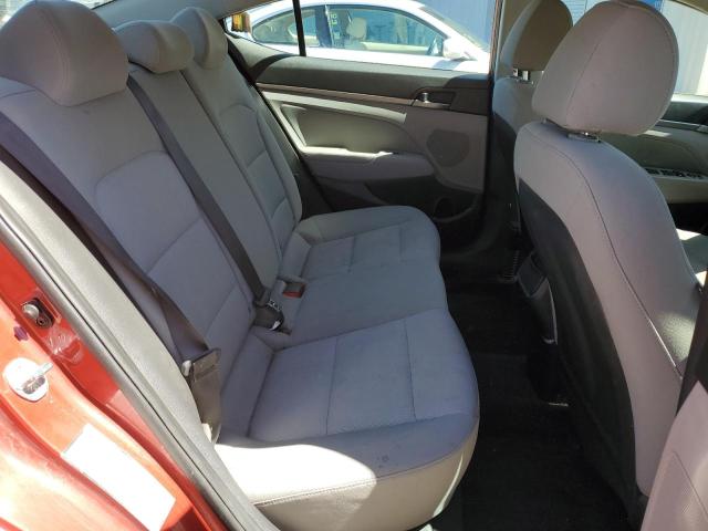 5NPD84LF8JH305719 Hyundai ELANTRA SEL