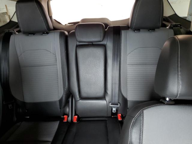 1FMCU9G99HUE40907 Ford ESCAPE SE