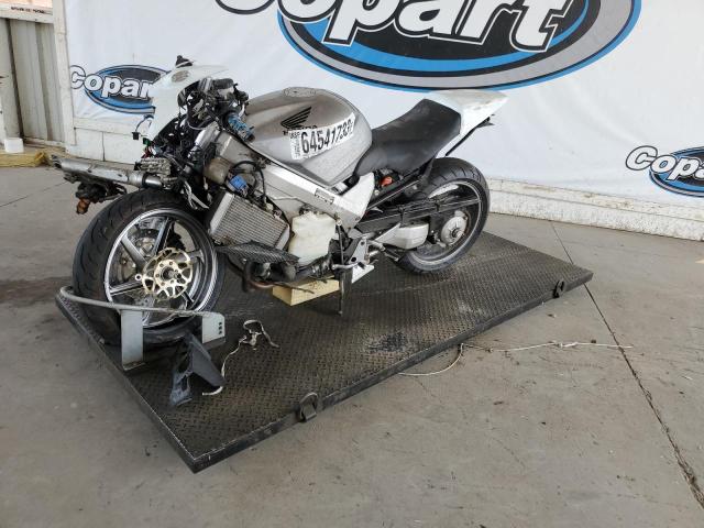 2005 HONDA VFR800 JH2RC46135M700446