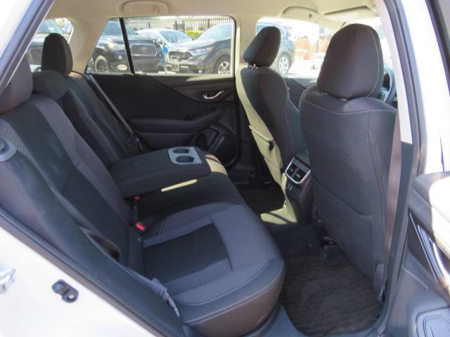 4S4BTACC3P3166044 Subaru Outback Premium