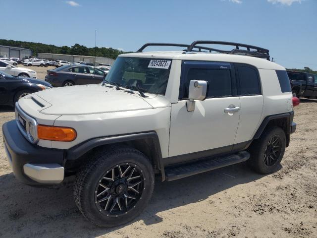 Toyota FJ Cruiser 2013