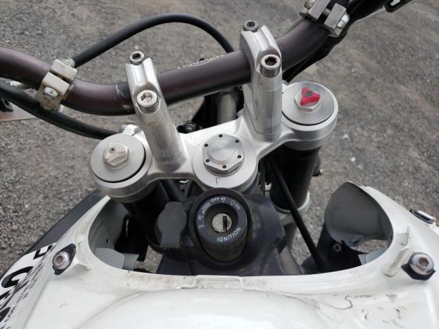 2016 TRIUMPH MOTORCYCLE TIGER 800X SMTE07BF0GT731246
