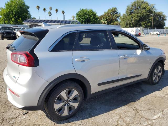 KNDCB3LC8J5207495 KIA NIRO FE