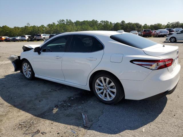 Toyota CAMRY LE 2020 4T1L11AK8LU502618 Image 2