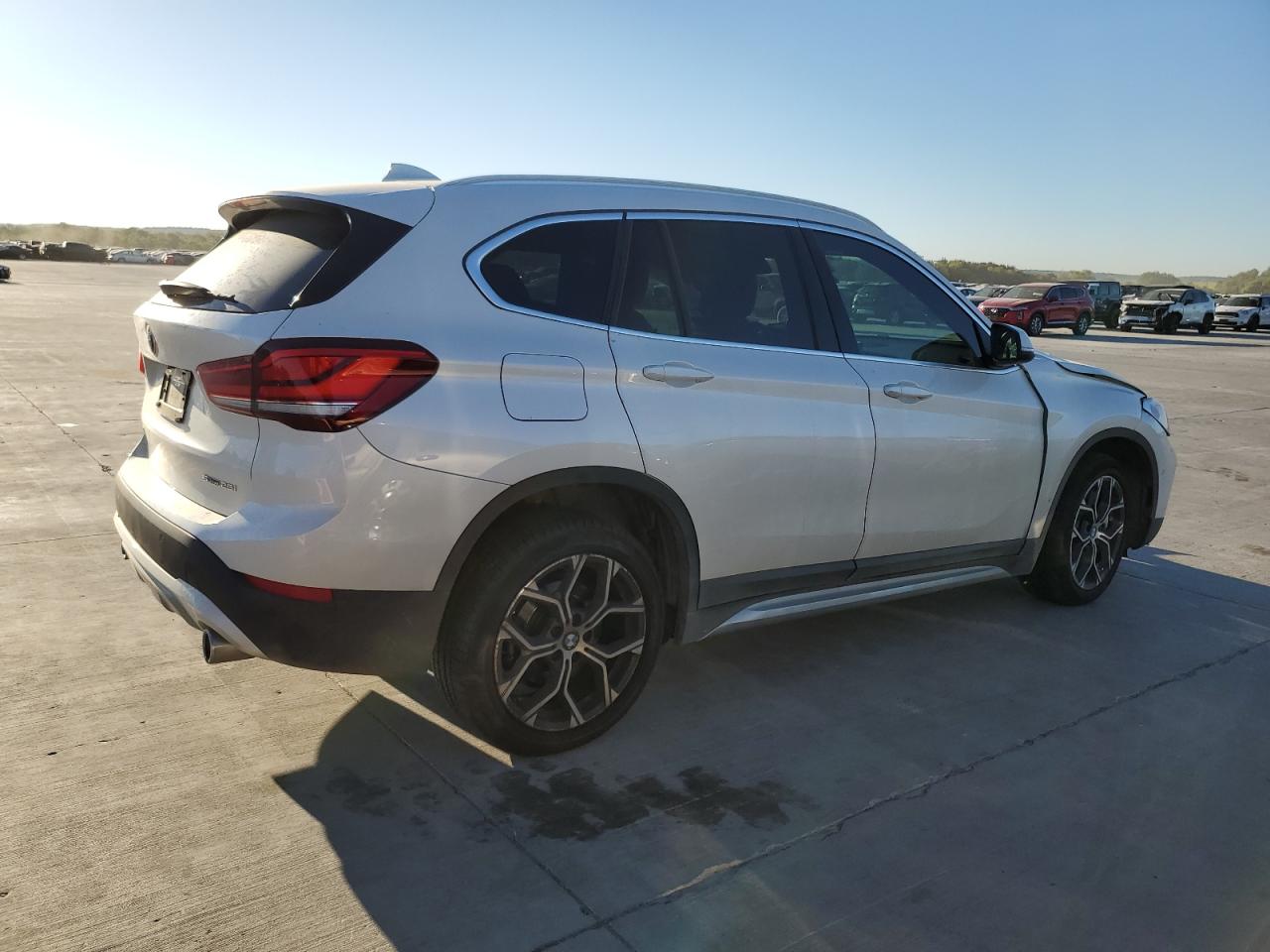 WBXJG7C02M5S10891 BMW X1 SDRIVE2 3