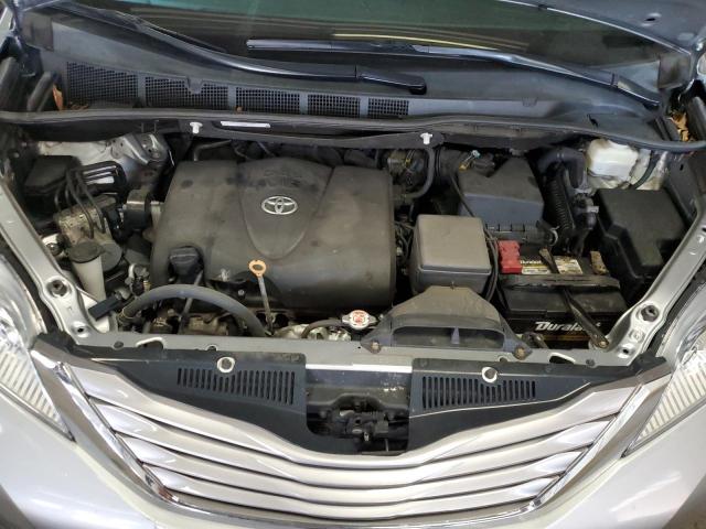 5TDYZ3DC9HS900287 Toyota SIENNA XLE