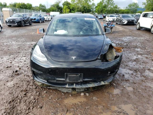 5YJ3E1EA9KF306432 Tesla MODEL 3