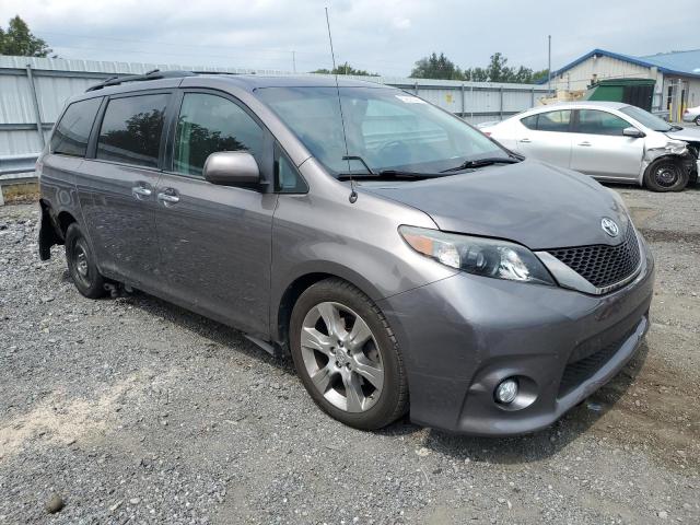 5TDXK3DC7DS333717 2013 TOYOTA SIENNA, photo no. 4