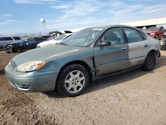 2005 Ford Taurus SE