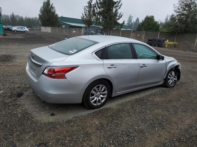 2015 Nissan Altima - Image 3