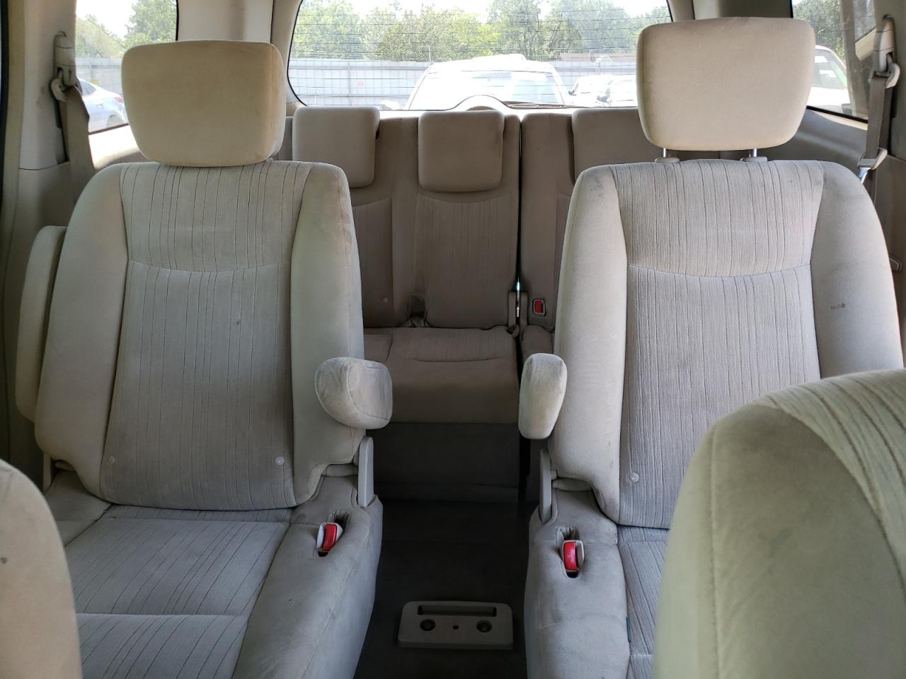 NISSAN QUEST S