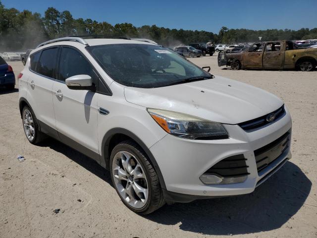 1FMCU9J90EUB45103 Ford Escape Titanium