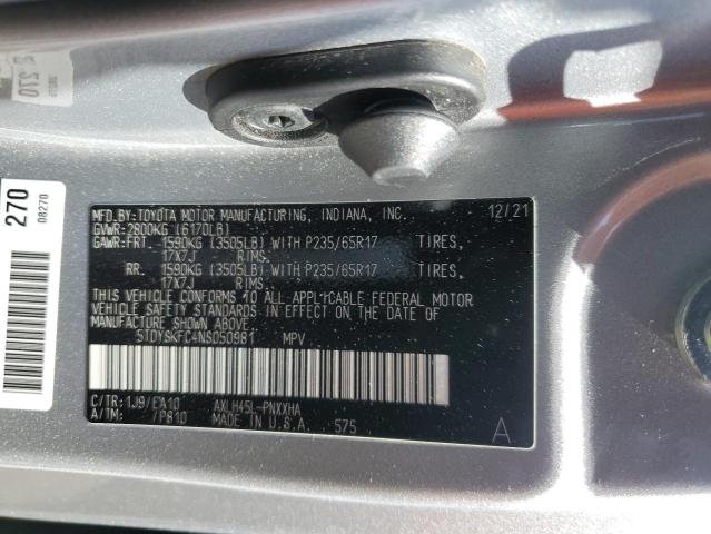 5TDYSKFC4NS050981 Toyota SIENNA XLE