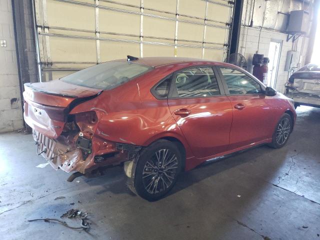3KPF54AD3NE496981 KIA Forte Gt Line