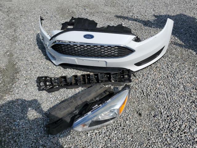 1FADP3K20JL244718 Ford FOCUS SE