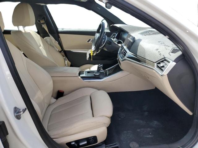 3MW5R1J02L8B11947 BMW 330I