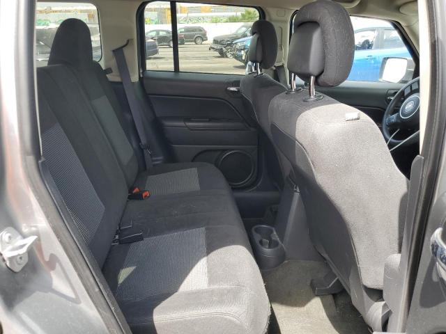 1C4NJPBA6GD747364 Jeep Patriot Sport