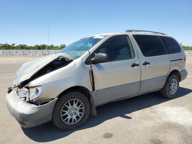 2000 Toyota Sienna LE