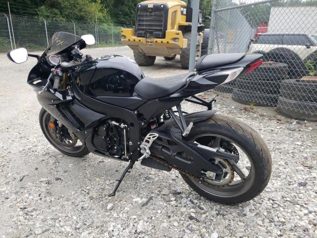 2011 SUZUKI GSX750 - JS1GR7MA1B2100853