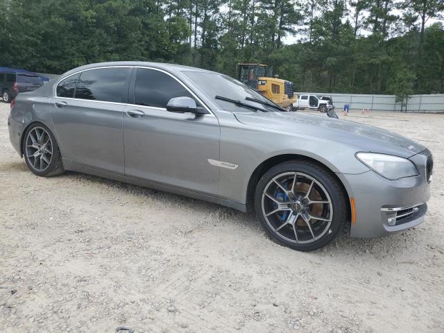 VIN WBAYF4C56DDE23552 2013 BMW 7 Series, 740 Lxi no.4