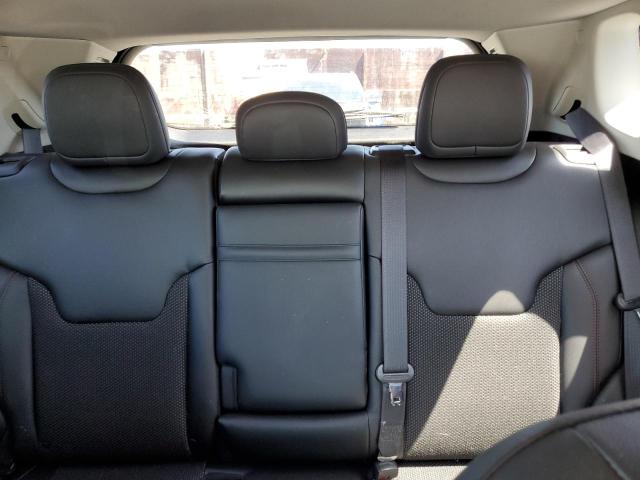 3C4NJDDBXJT207439 Jeep Compass Trailhawk