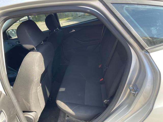 1FADP3K23HL284852 Ford FOCUS SE