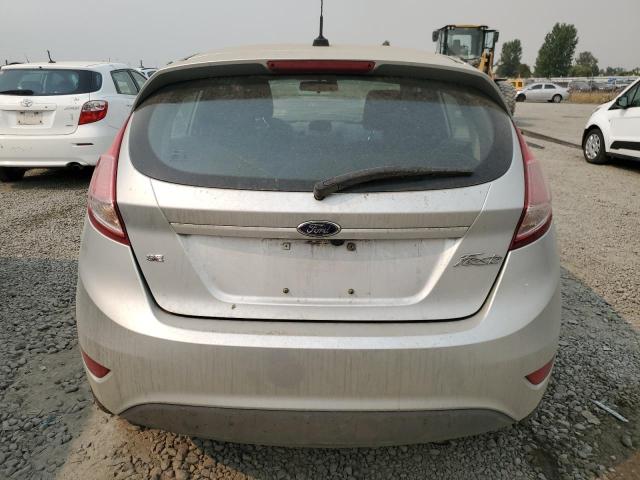 3FADP4EJ4KM138300 Ford FIESTA SE