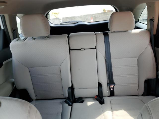 5XYPG4A54KG485235 KIA SORENTO LX