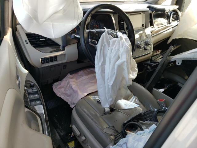 5TDYK3DC9FS590448 Toyota SIENNA XLE