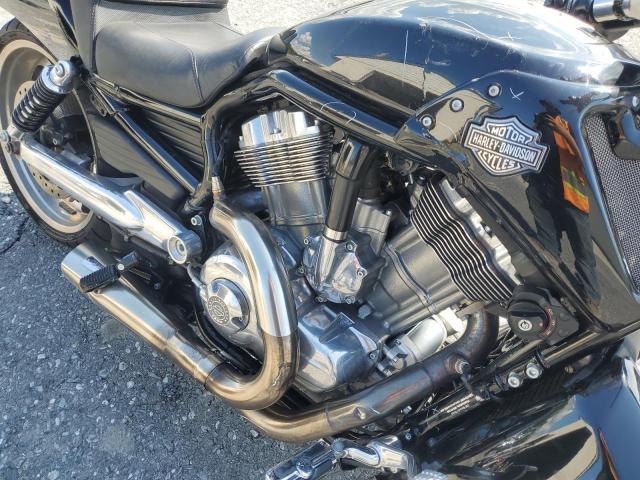 2011 HARLEY-DAVIDSON VRSCF - 1HD1HPH11BC801538