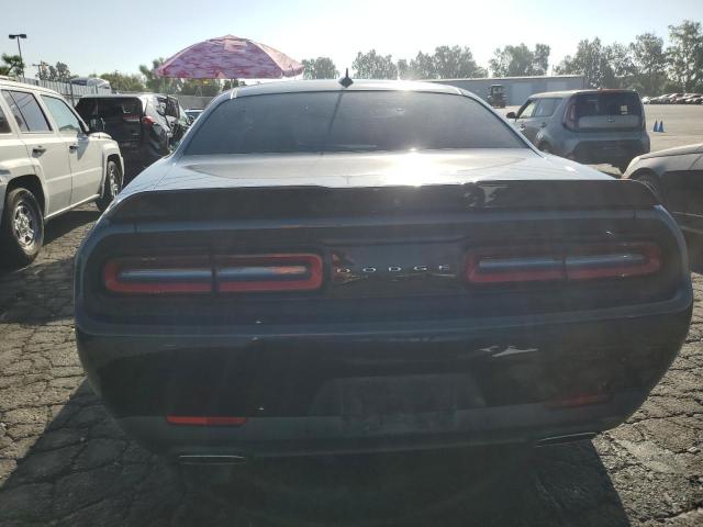 2C3CDZAG4JH331375 Dodge Challenger Sxt
