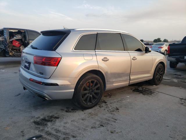 WA1VAAF78JD027318 2018 AUDI Q7, photo no. 3