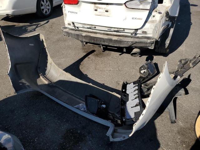 KNAFX4A82G5475287 KIA FORTE EX